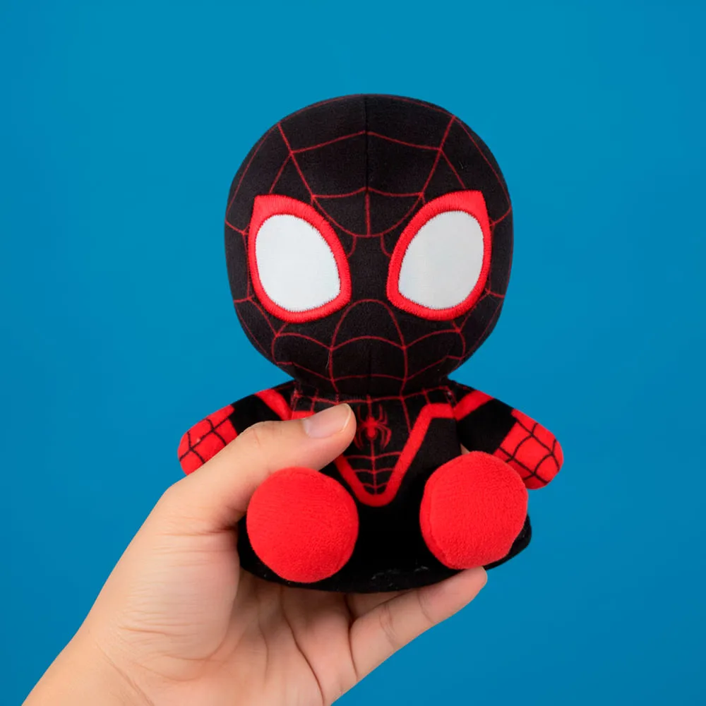 Peluche Miles Pequeño Serie Spider Man Marvel Negro