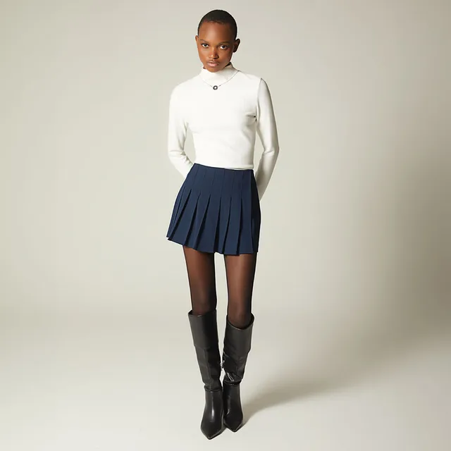 Falda short con tablones